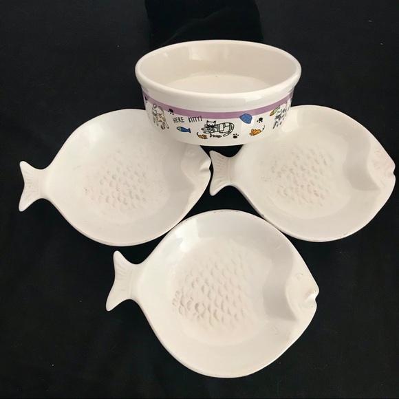 Blue Sky Other - 💜HP💜 Blue Sky / Lot Of 4 / Cat Feeding Dishes